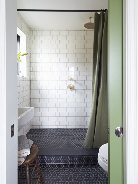 Ceramic Tile Shower Ideas Most Popular Ideas To Use,Small Bathroom With White Subway Tile