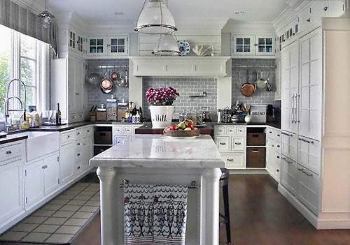 LG Minuet Quartz Countertops | Home Art Tile Kitchen and Bath