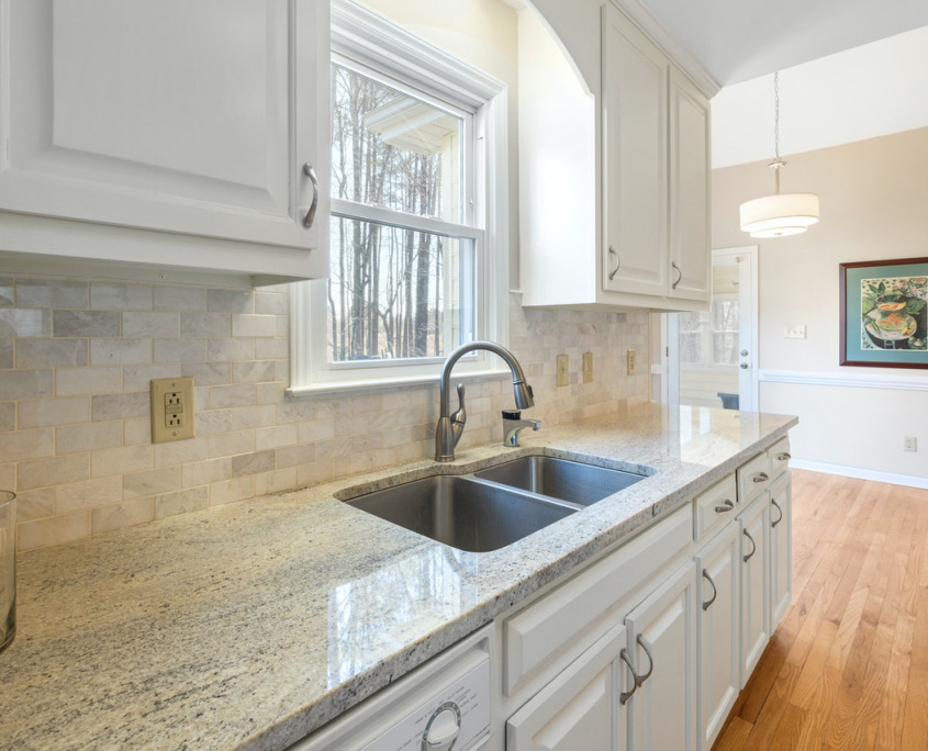 White Subway Tile Backsplash Ideas for Your Kitchen | Home Art Tile Kitchen and Bath