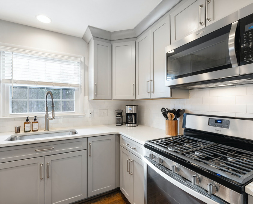 White Subway Tile Backsplash for Your Kitchen in 2023 | Home Art Tile Kitchen and Bath