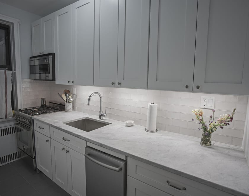 Porcelain vs Ceramic Tile: Best Kitchen Backsplash Materials Explained | Home Art Tile Kitchen and Bath